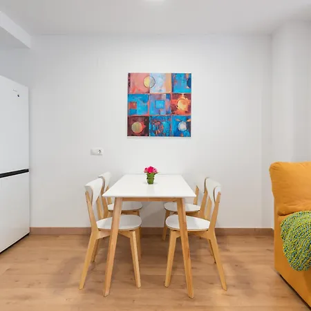 Wintowinrentals Cozy Near Center Apartment